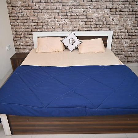 Staeg Heart Of City 2Bhk - 201 Indore Exterior photo