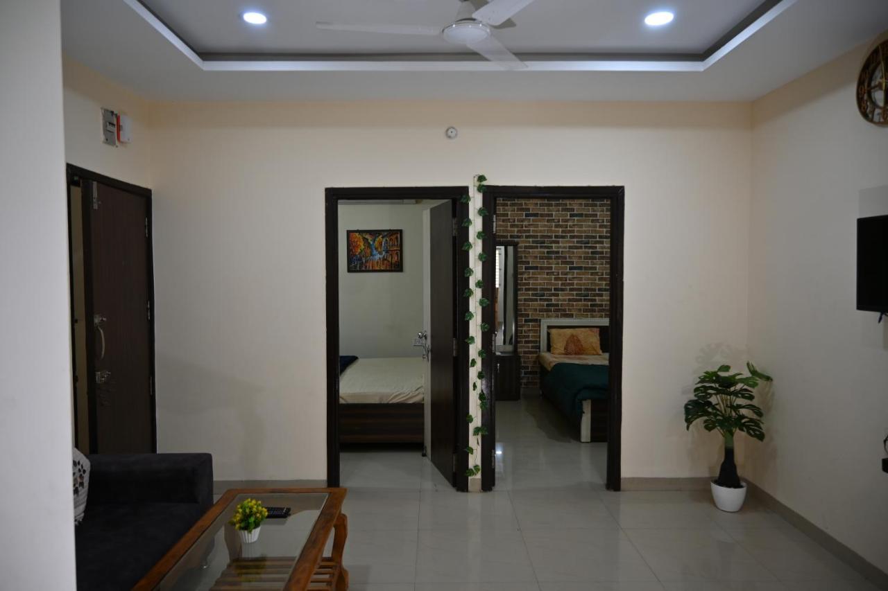 Staeg Heart Of City 2Bhk - 201 Indore Exterior photo