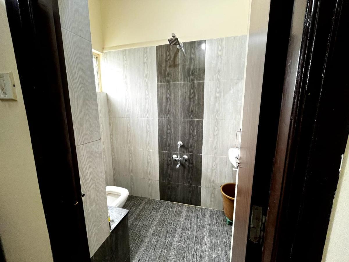 Staeg Heart Of City 2Bhk - 201 Indore Exterior photo